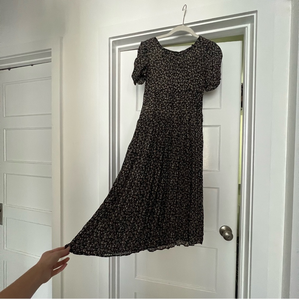 Vintage micro floral short sleeve midi dress
